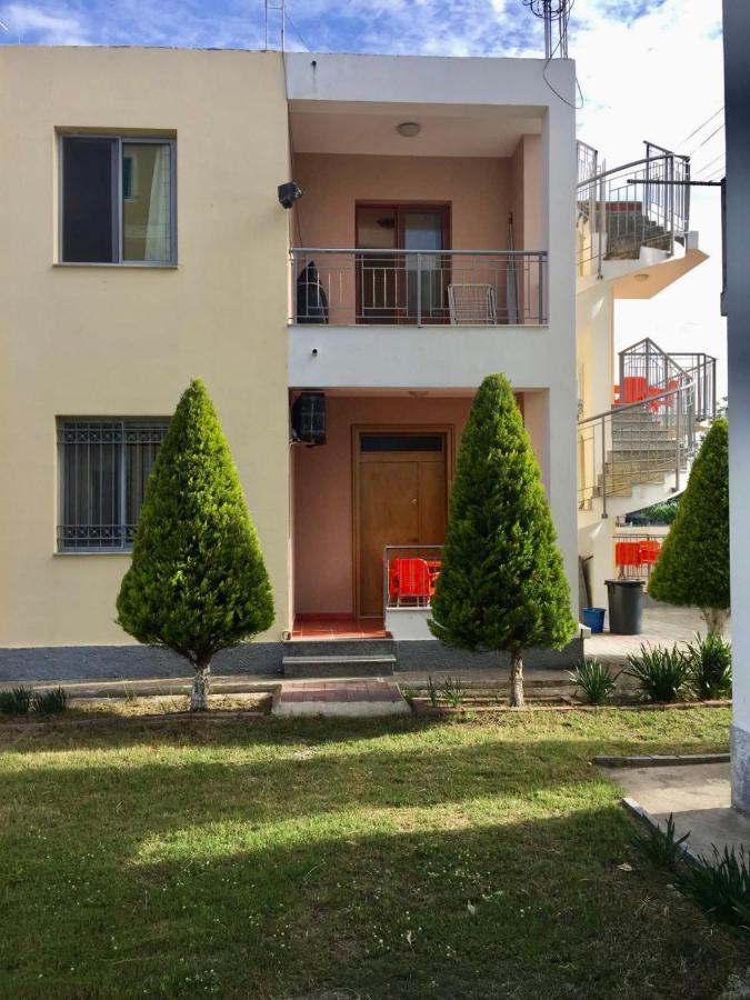 Shyqi Apartments Velipojë 外观 照片
