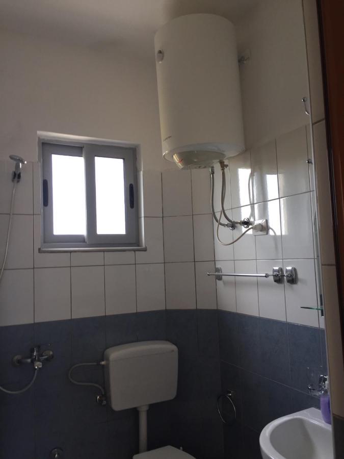 Shyqi Apartments Velipojë 外观 照片