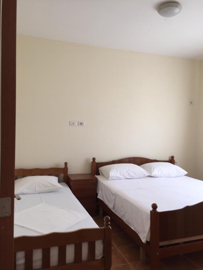Shyqi Apartments Velipojë 外观 照片