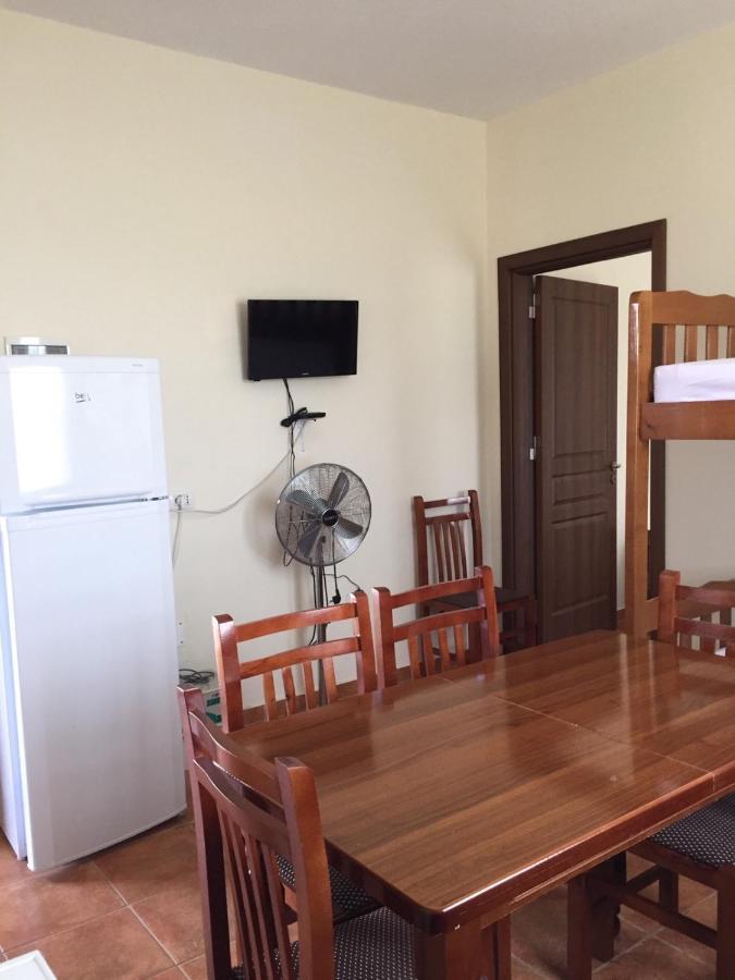 Shyqi Apartments Velipojë 外观 照片